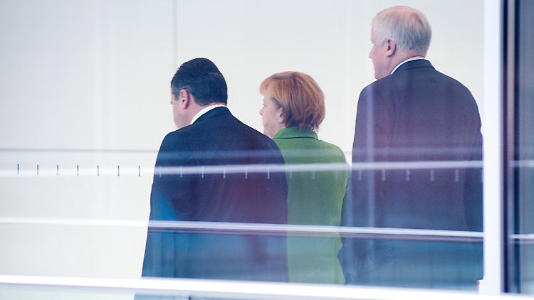 Gabriel, Merkel und Seehofer im Reichstagsgebäude in Berlin (von links nach rechts).