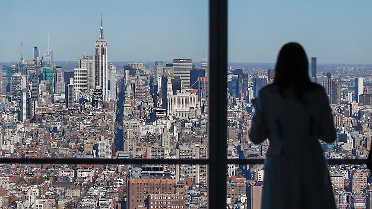 Blick aus dem 68. Stock eines Gebäudes des neuen "World Trade Center"-Komplexes: Da draußen schlummern Unmengen ausfallgefährdeter Kredite.