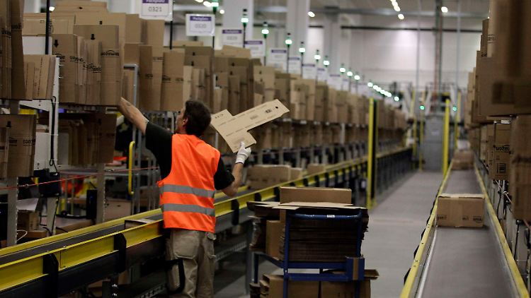 Amazon-Logistikzentrum im brandenburgischen Brieselang.