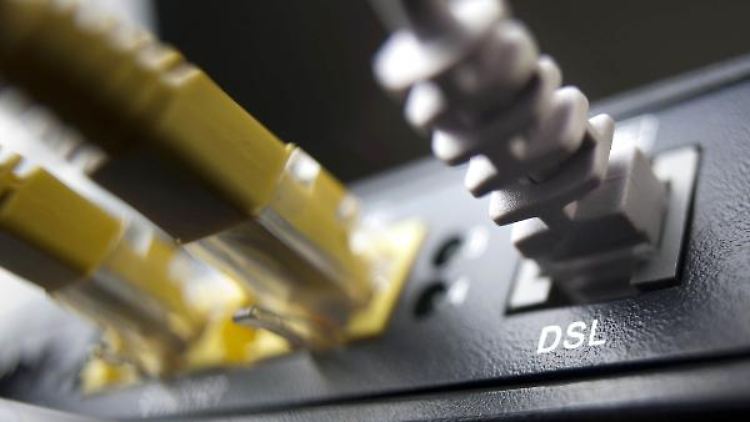 Die Telekom musste sich als "Drosselkom" verspotten lassen.