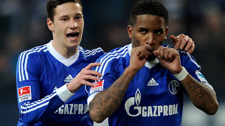 Jefferson Farfán überwand erst den glücklosen Ulreich zum 1:0 und legte unmittelbar nach Wiederbeginn per Elfmeter nach.