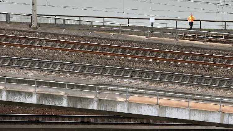 Die Bahn in der Zwickmühle: Ohne Geld keine neue Infrastruktur, ohne neue Infrastruktur kein Geld.