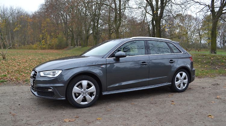 Zeitlos und mit dem S line-Paket deutlich aufgewertet, ist der A3 Sportback ein schicker Zeitgenosse.