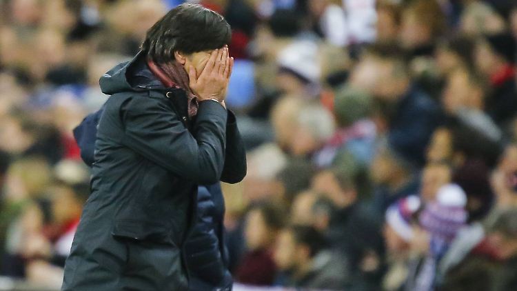 "Wer lamentiert, verliert": Sagt Bundestrainer Joachim Löw.