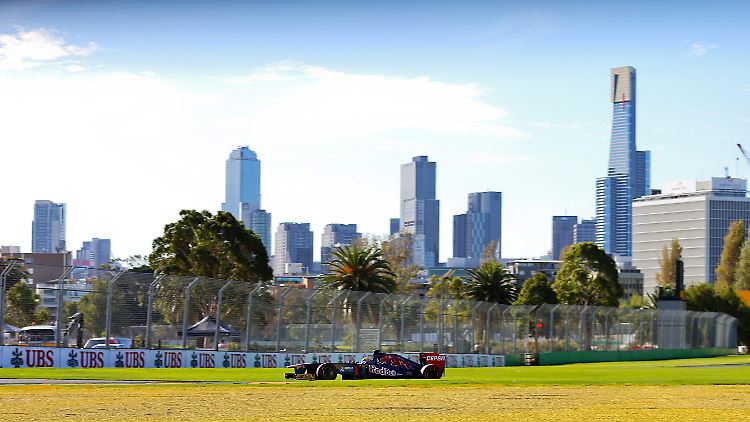 Diese Foto haben wir genommen, weil's so schön aussieht. Und weil in Melbourne die Saison der Fomel 1 eröffnet wird.