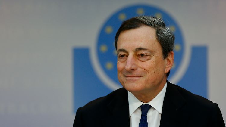 "Wir sind bereit und fähig zu handeln", sagt EZB-Chef Draghi.