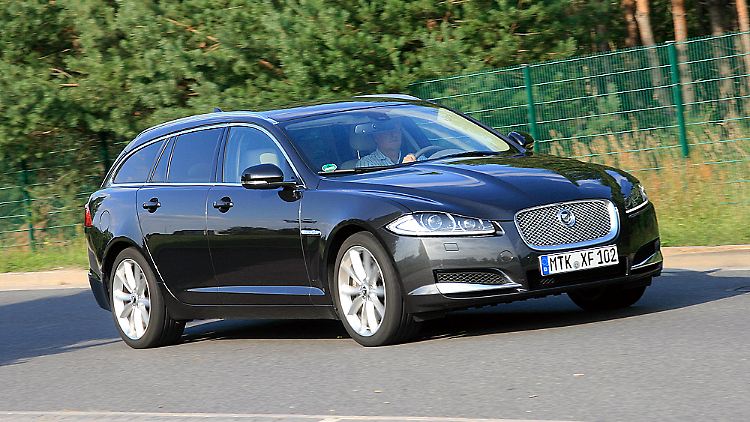 Die Kombiversion des XF wird in Deutschland ausschließlich als Diesel angeboten.
