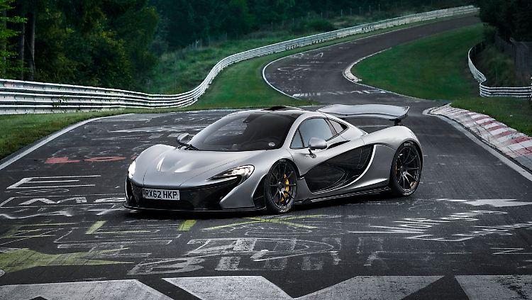 Mit 178 km/h soll der McLaren P1 die 20,8 Kilometer der Nordschleife absolviert haben.