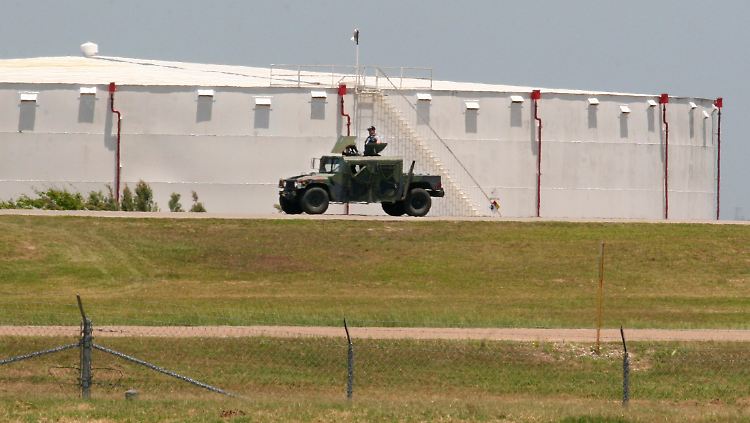 Eingezäunt, regelmäßig kontrolliert und streng bewacht: An den Lagerbeständen können Experten die Drehzahl der US-Wirtschaft ablesen.
