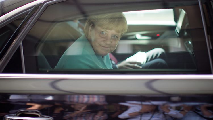 Für gewöhnlich ist Merkel in einer gepanzerten Limousine unterwegs.