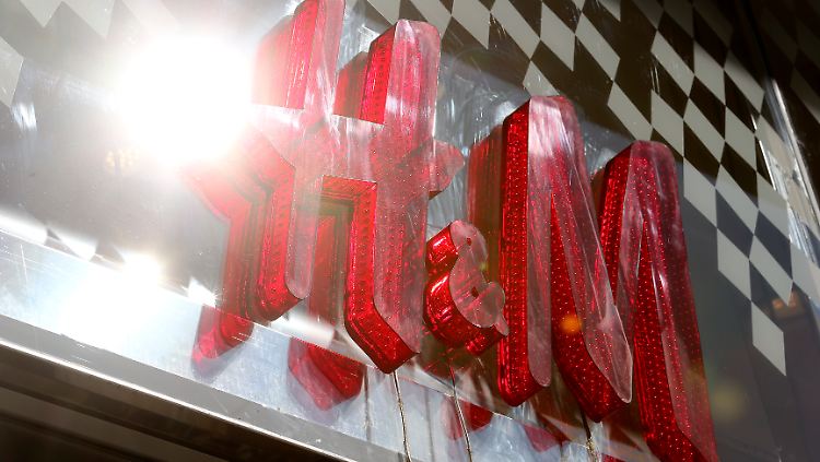 Statt zurück, geht es mit dem Vorsteuergewinn bei H&M nach oben.