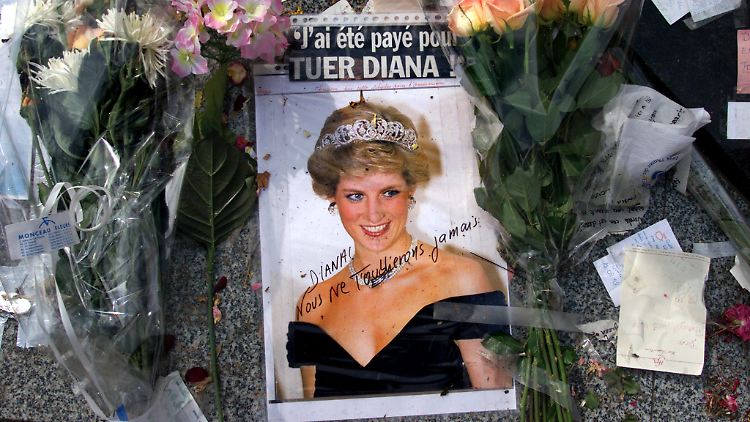 Lady Diana war sehr beliebt, mit nur 36 Jahren verlor sie durch einen Autounfall ihr Leben.