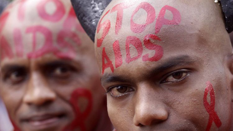 Weltweit gibt es derzeit etwa 34 Millionen HIV-infizierte Menschen.