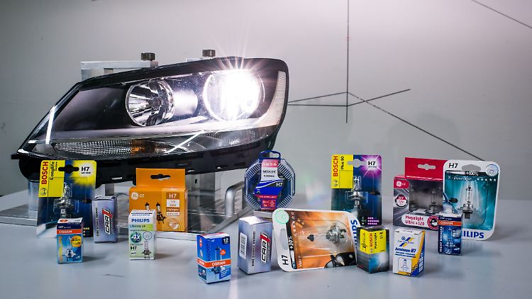 Zwischen hell und haltbar kann der Käufer bei Glühlampen wählen.