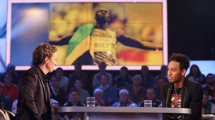 Läuft Aubameyang auf den ersten 30 Metern so schnell wie ein Leichtathlet? 