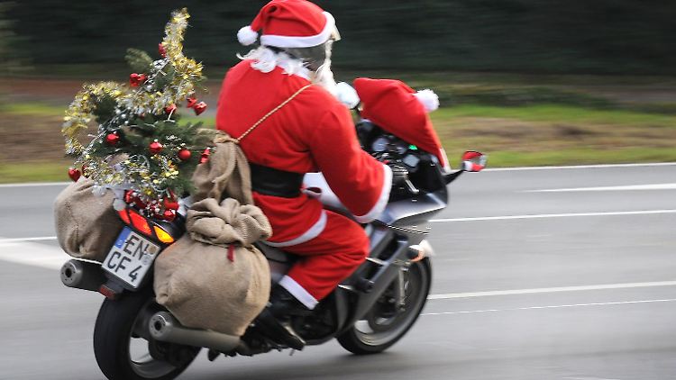Wer nicht zur Weihnachtsfeier kommt, sollte einen guten Grund haben.