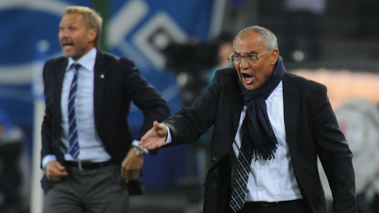 Zeiten ändern sich: Felix Magath als Wolfsburger Trainer im Volkspark - und Thorsten Fink auf der HSV-Bank.