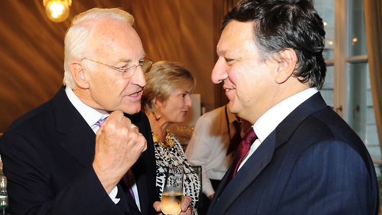 Edmund Stoiber bei seinem 70. Geburtstag mit dem Kommissionspräsidenten Barroso.