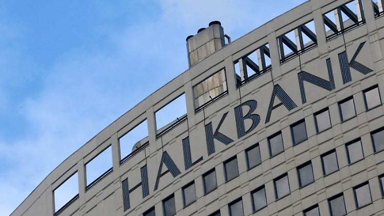 Mithilfe der staatlichen Halkbank sollen die Sanktionen gegen den Iran unterlaufen worden sein.