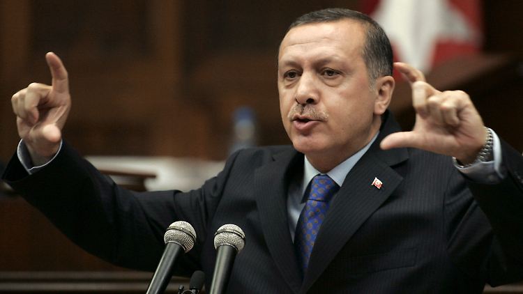 Recep Tayyip Erdogan bezeichnet seine Gegner gern als Mitglieder eines internationalen Komplotts.
