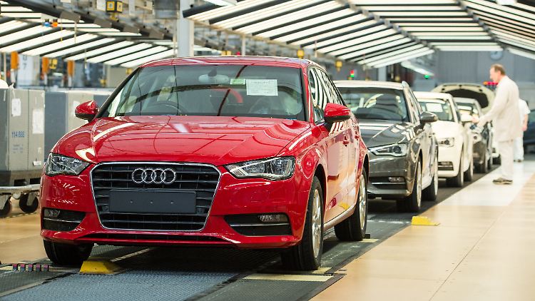 Endkontrolle bei Audi in Ingolstadt.