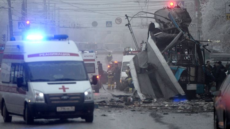 Trotz der Bombenanschläge in Wolgograd sieht das Internationale Olympische Komitee keine Gefahr für die Sicherheit bei den Winterspielen in Sotschi.