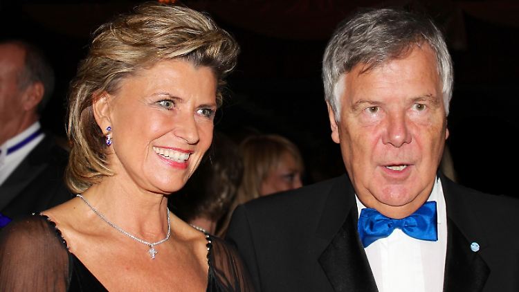 Hans Rudolf Wöhrl (re.) mit seiner Frau Dagmar.