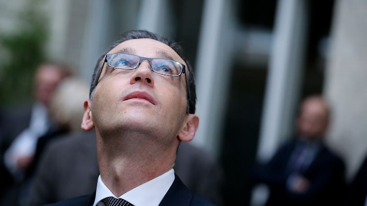 Der neue Justizminister Heiko Maas muss bei der Vorratsdatenspeicherung erst einmal nicht aktiv werden - ein Glück für ihn.