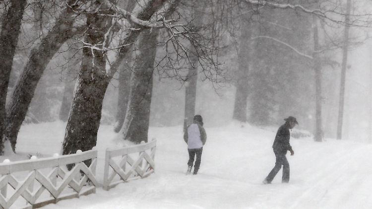 Eigentlich sollte man bei Temperaturen von minus 30 Grad Celsius besser zuhause bleiben.