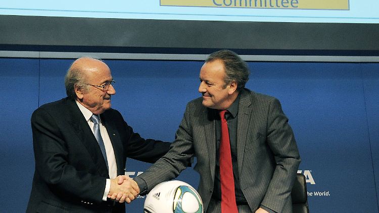 Fifa-Präsident Joseph Blatter mit seinem unabhängigen Reformer Mark Pieth.