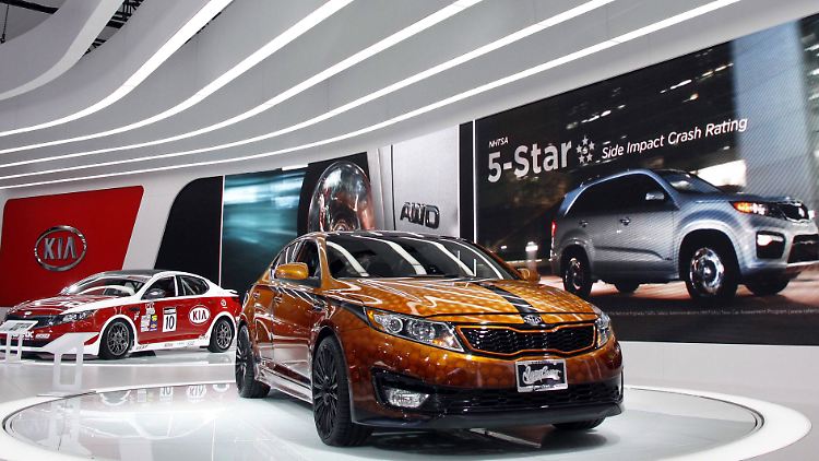 Kia KS Hybrid (M): Technologieführerschaft sichert einer Studie zufolge die Unabhängigkeit. Der Hyundai-Konzern, zu dem die Marke Kia gehört, könnte auch knftig eigenständig fahren.