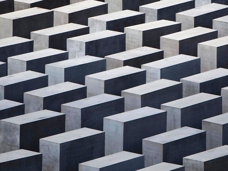 Das Holocaust-Mahnmal in der Nähe des Brandenburger Tores dient seit 2005 dem Gedenken an die ermordeten Juden.