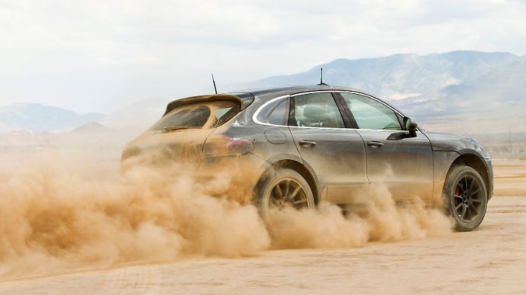 Eine Porsche Macan Geländewagen-Studie bei einer Testfahrt: Die VW-Tochter verspricht sich einiges von dem Klein-SUV.