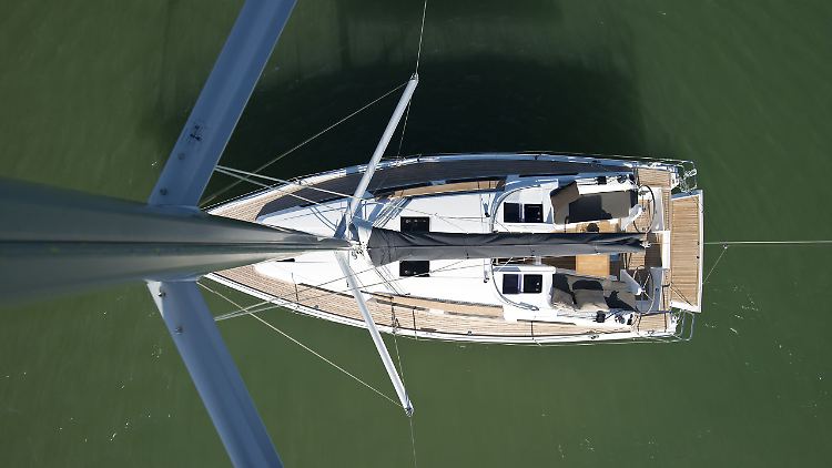 Modell 345 aus dem Hause HanseYachts