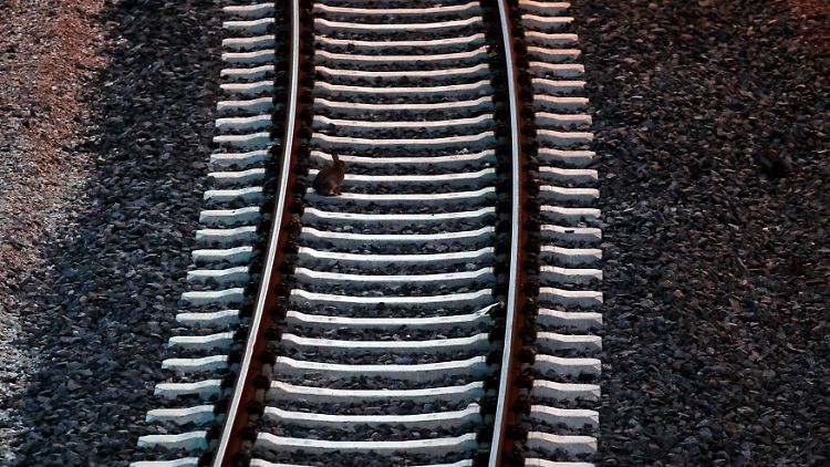Noch hat es die Bahn selbst in der Hand, die richtigen Weichen im Tarifkonflikt mit der GDL zu stellen.