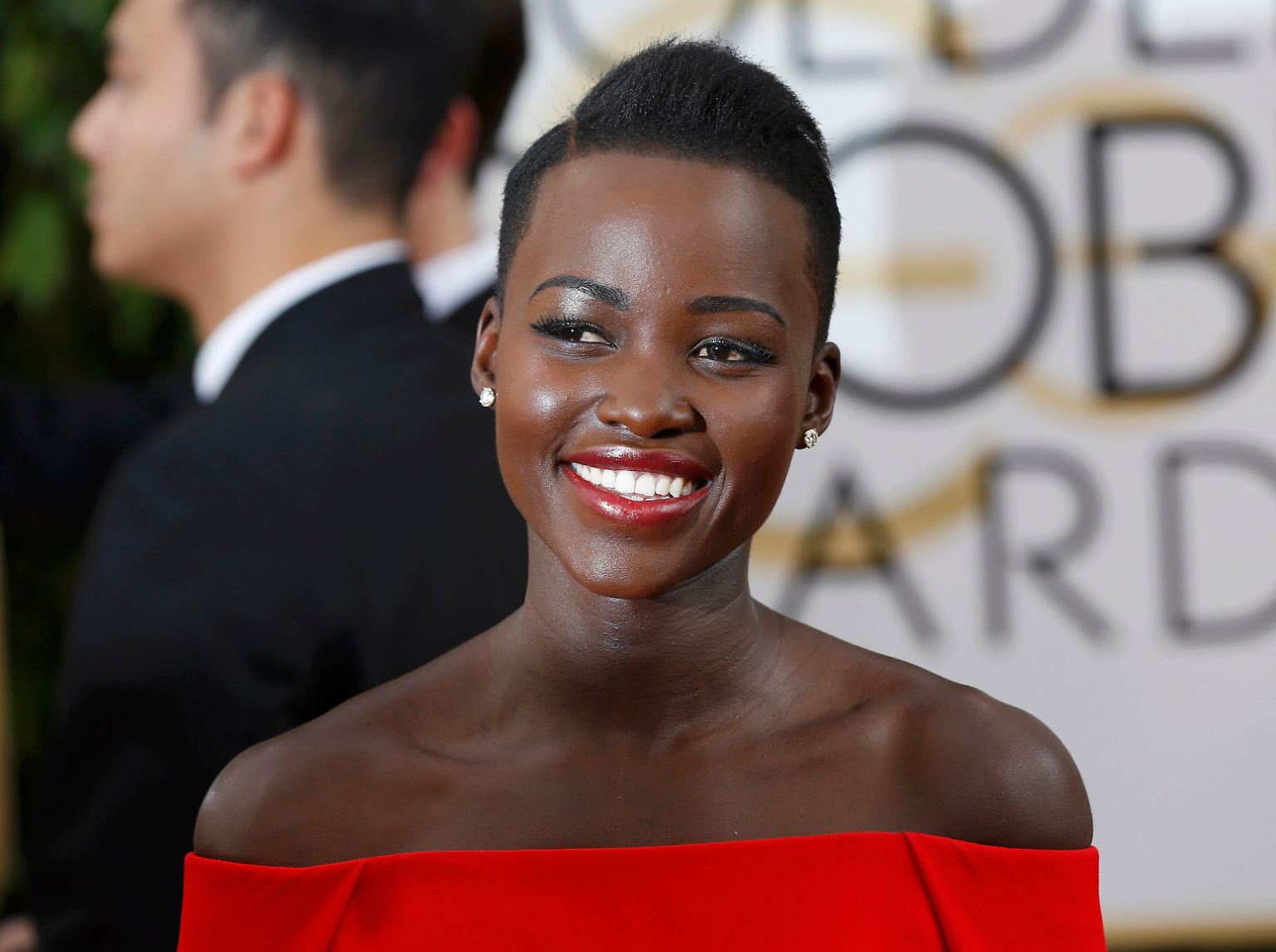 Zu den Golden Globes in Rot, ...
