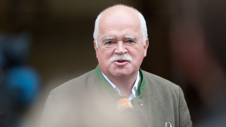 Peter Gauweiler ist Rechtsanwalt, Bundestagsabgeordneter und seit November 2013 Vizechef der CSU.