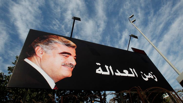 Ein Hariri verehrendes Straßenschild in Beirut.