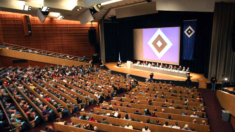 Im Congress Center muss der Hamburger SV die Weichen für seine Zukunft stellen.