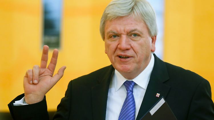 Bouffier erhielt 62 der 110 Stimmen des hessischen Landtags.