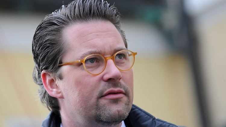 Scheuer Anfang Januar in Wildbad Kreuth.