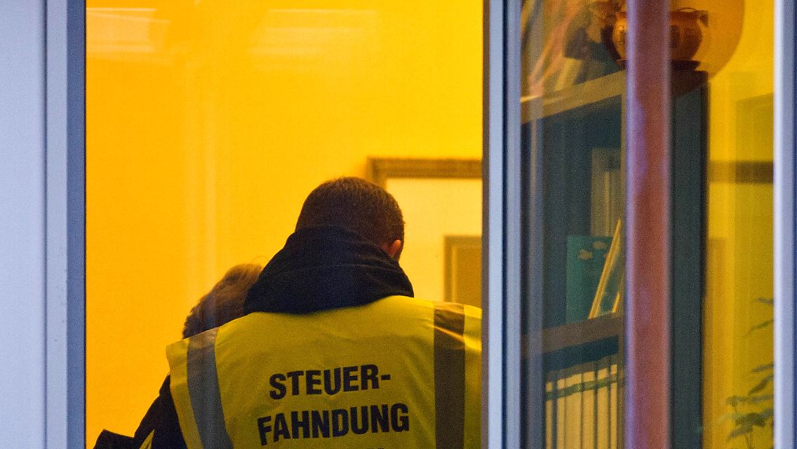 Die Große Koalition verschärft gleich zu Beginn der Legislaturperiode die Regeln für Steuerhinterzieher.