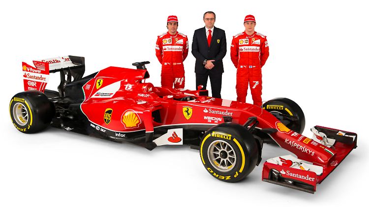 Am Steuer des F14T werden die beiden Ex-Weltmeister Fernando Alonso (l.) und Kimi Räikkönen sitzen.