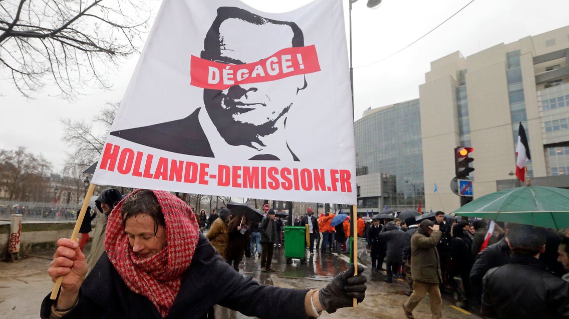 2014-01-26T151741Z_347202407_PM1EA1Q185401_RTRMADP_3_FRANCE.JPG2597762610730510592.jpg