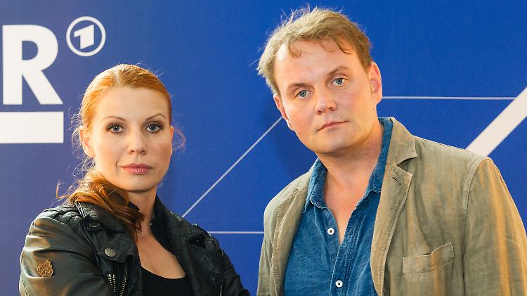 Neben Tatort-Kollege Striesow gibt sie sich tough. Im wahren Leben hat Bück es jetzt mit der Angst zu tun bekommen.