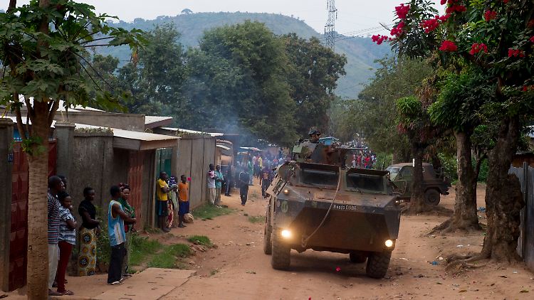 Eine französische Patrouille in den Straßen von Bangui in der zentralafrikanischen Republik.