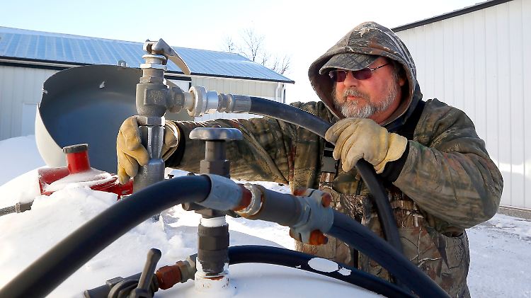 Das kalte Winterwetter stützt die Preise: Vor allem die Destillate wie Heizöl und Diesel sind in den USA gefragt.