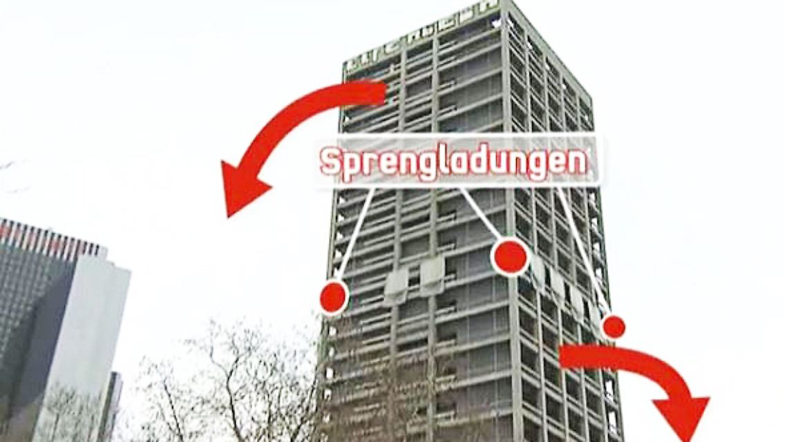 Uni-Turm Frankfurt Sprengung.JPG