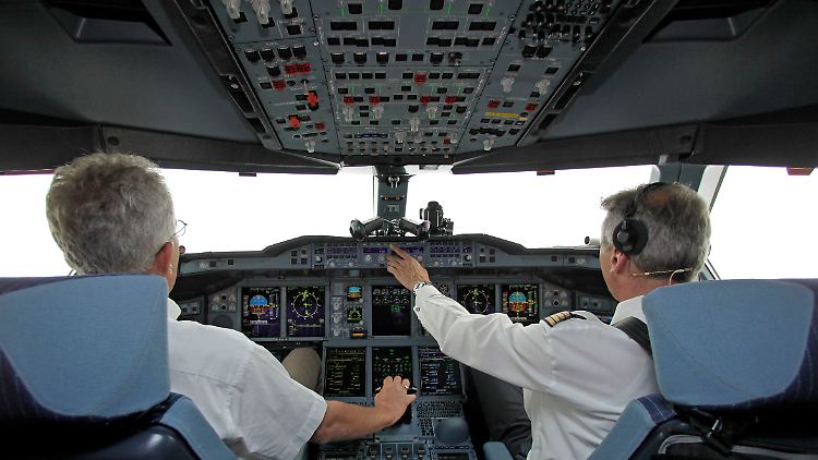 Unmut im Cockpit: Ein Streik könnte den Druck auf die Konzernführung erhöhen.