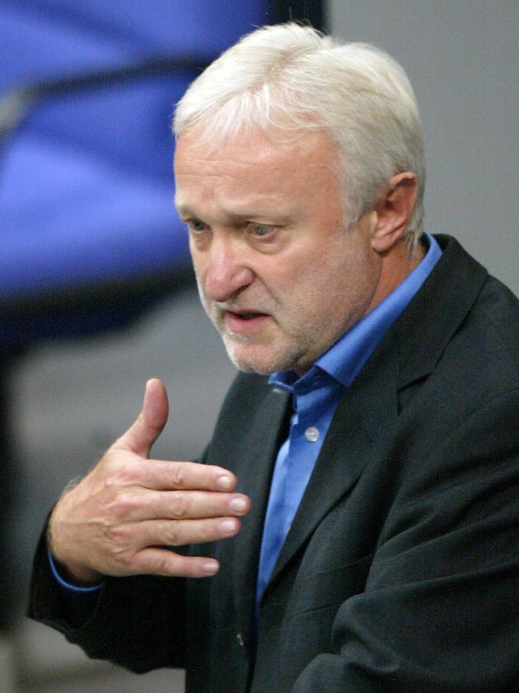 Werner Schulz: "Ich kann mir nicht vorstellen, dass es fröhliche Spiele in Sotschi geben wird, wenn das Nachbarland am Rande eines Bürgerkrieges steht."